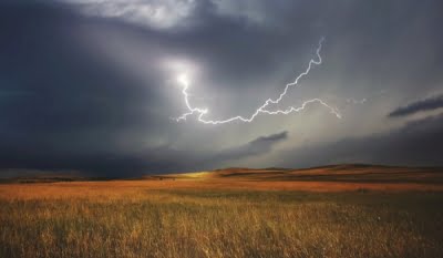 Furtunile - cum ne protejăm?