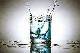 Condițiile de depozitare și comercializare a apelor minerale naturale și a băuturilor răcoritoare, în atenția ANPC