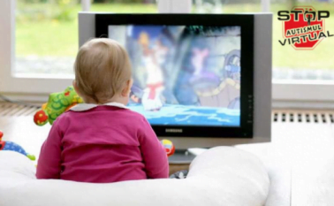 Reduceți contactul celor mici cu ecranele digitale pentru a preveni autismul virtual