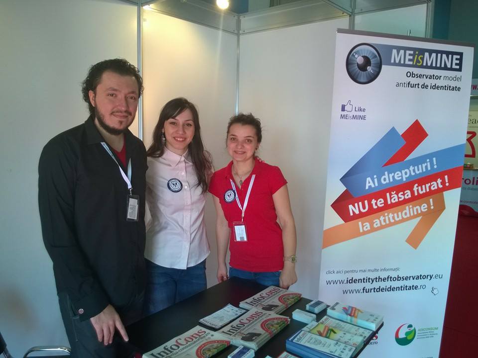 Reprezentantii InfoCons prezenti la ROMMEDICA - Targ International de Medicina si Farmacie InfoCons - Protectia Consumatorilor - Protectia Consumatorului - Reprezentantii InfoCons prezenti la ROMMEDICA - Targ International de Medicina si Farmacie