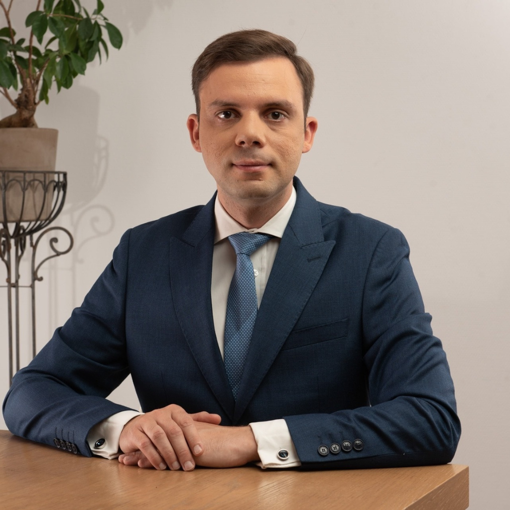 InfoCons Protectia Consumatorului Protectia Consumatorilor Mihai Calin Precup Secretar de Stat Ministerul Finantelor