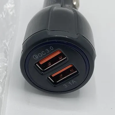 Încărcător pentru mașini.