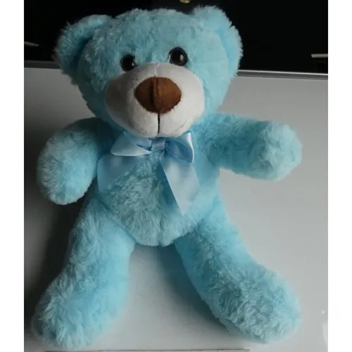 Jucărie moale, în formă de ursuleț de pluș din poliester cu papion, în mai multe culori. Sunt vizate toate loturile. Produs vândut online, în special prin intermediul Temu (identificator unic de produs: 601099546642677).