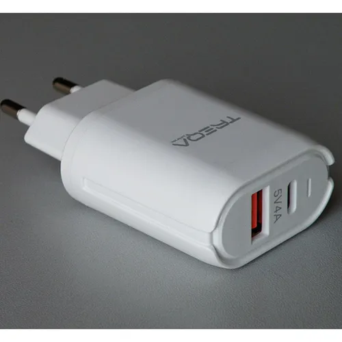 TREQA - Încărcător USB