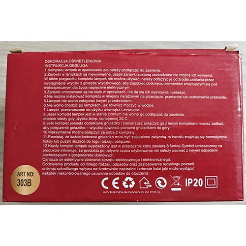 Lanț de iluminat cu 300 de surse de lumină LED neînlocuibile. Produsul include un dispozitiv pentru schimbarea modurilor de iluminare.