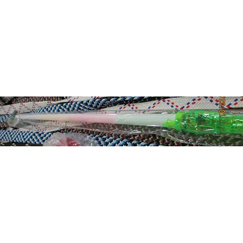 Sabia de jucărie din plastic cu baterie, cu lumină și sunet încorporate.