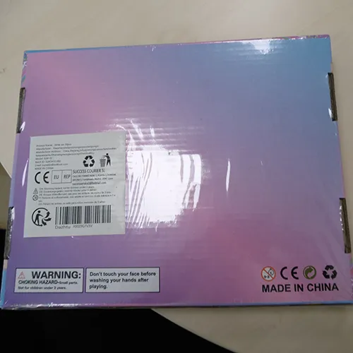 Set de 30 de vase de plastic din mâzgă de jucărie. Produs vândut online, în special prin intermediul Amazon (ASIN: B0DBZN9NKB).