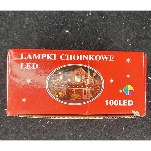 Lanț de iluminat format din 100 de LED-uri, o unitate intermitentă, marcaj IP44, un dop plat și o priză plată, stivuitoare.
