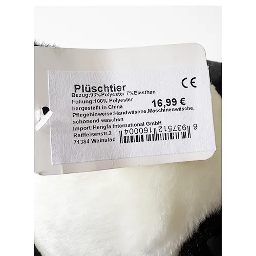 Jucărie moale în formă de panda.