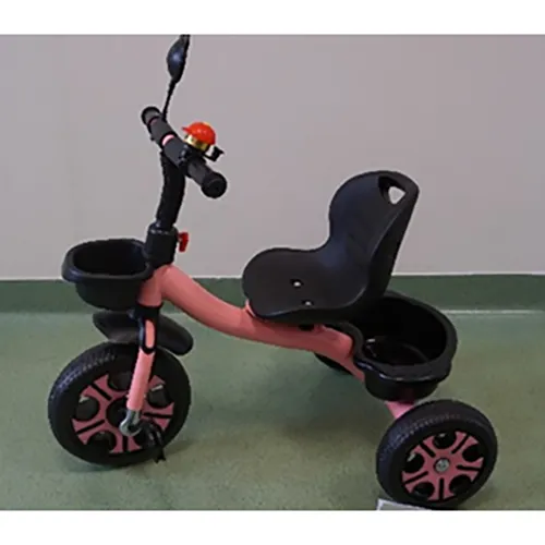 Tricicletă, disponibilă în culorile roz și albastru. Data fabricației: aprilie 2024. Produs vândut online, în special prin intermediul Temu (numere unice de identificare: 601099671271616 și 601099682159668).