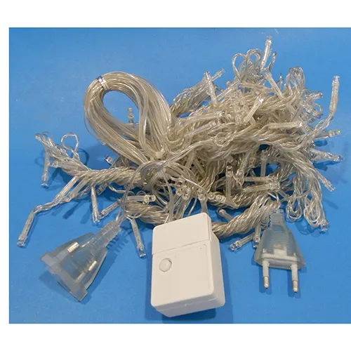 Lanț de iluminat &icirc;ntr-un design de perdea cu dimensiuni de 2 m x 2 m, lumini LED de ne&icirc;nlocuit și o priză care permite extinderea cu membri suplimentari.