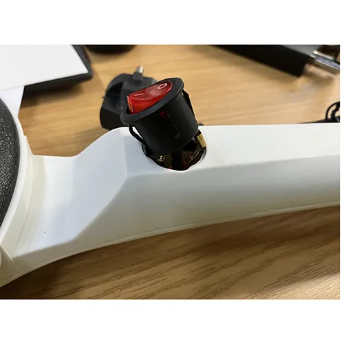 Aparat electric pentru prepararea clătitelor. Produs vândut online, în special prin intermediul Temu Goods-ID: 601100130992383