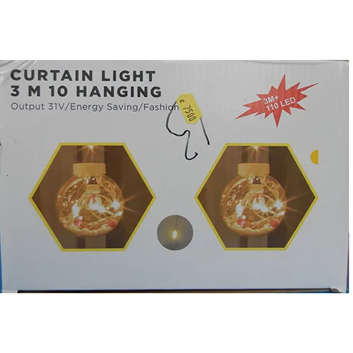 Lanț de iluminat, 3 metri, cu 10 decorațiuni cu mingi de om de zăpadă, lumini LED de neînlocuit și o priză care permite extinderea cu membri suplimentari.