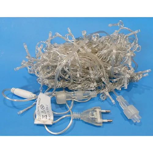 Lanț de iluminat decorativ extensibil, 205 cm x 155 cm, în formă de perdea. Date tehnice: 220-240 V; 50Hz/60Hz; 13 W, clasa 0.