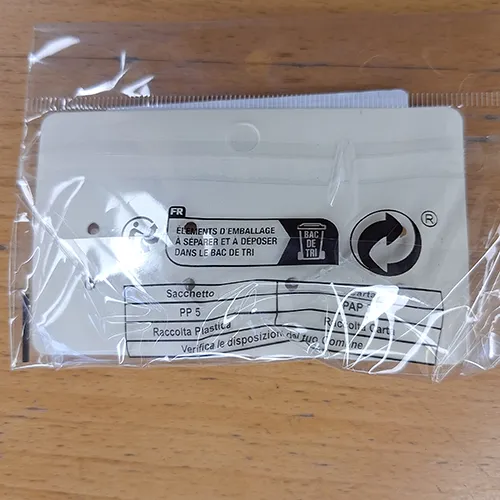 Set de șapte inele. Produs vândut online, în special prin intermediul Shein.