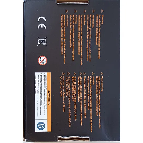 Set de cărămizi din plastic cu lumină LED. Produs vândut online, în special prin intermediul AliExpress.