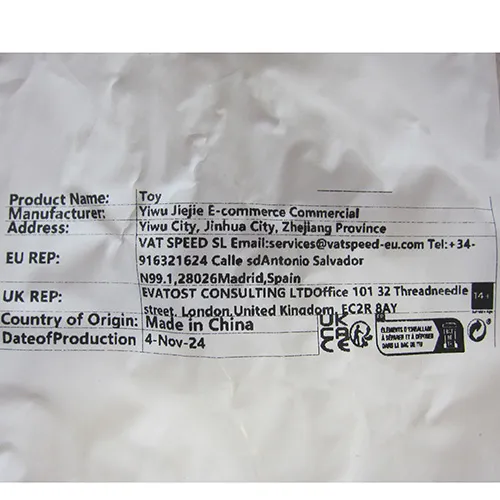 Jucărie moale în formă de iepure. Data producției: 4 noiembrie 2024. Produs vândut online, în special prin intermediul Shein.