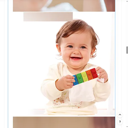 Teether în formă de cărămidă de construcție de jucărie cu un cablu și părți detașabile. Produs vândut online, în special prin intermediul eBay (identifer unic: 167636875338).