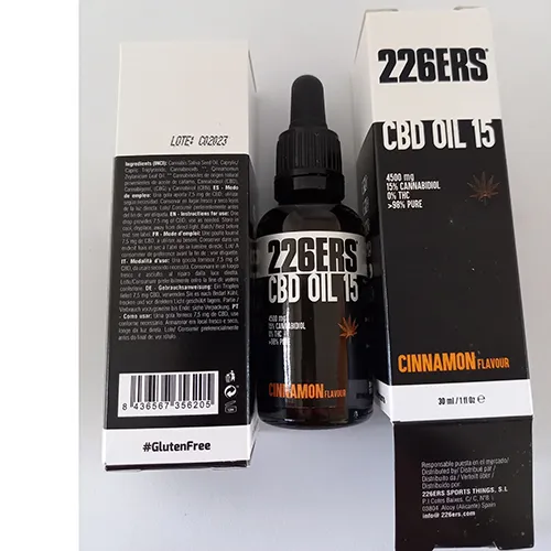 Produs de &icirc;ngrijire corporală Leave-in &icirc;ntr-o sticlă de sticlă &icirc;nchisă la culoare, cu capac cu filet și pipetă, 30 ml.