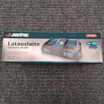 Jonk&ouml;ping - &Icirc;ncărcător de baterii