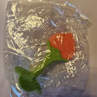 Dințiер &icirc;n formă de inel. Produs v&acirc;ndut online, &icirc;n special prin intermediul Shein (identificator unic: sa25082696594913146).