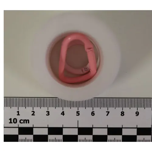 Jucărie moale, în formă de iepure și urs, cu un inel cu cheie.