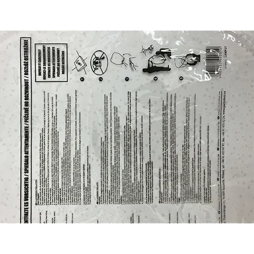 Lanternă albă. Combustibilul pentru flacăra care încălzește aerul poate fi solid, lichid sau gazos. Dimensiuni: 38 x 70 x 102 cm. Produs vândut online, în special prin intermediul www.derhochze