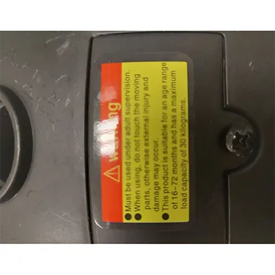 Jucărie din plastic roz sub forma unui animal cu 4 roți și funcții de sunet acționate de baterie. Produs vândut online, în special prin intermediul AliExpress (identificarea produsului: 1005009808917322).