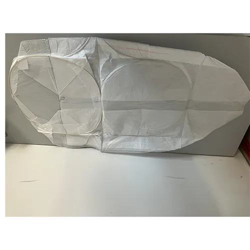 Lanternă albă. Combustibilul pentru flacăra care &icirc;ncălzește aerul poate fi solid, lichid sau gazos. Dimensiuni: 60 &times; 37 &times; 37 cm. Produs v&acirc;ndut online, &icirc;n special prin intermediul kaufland.de și manomano.de.