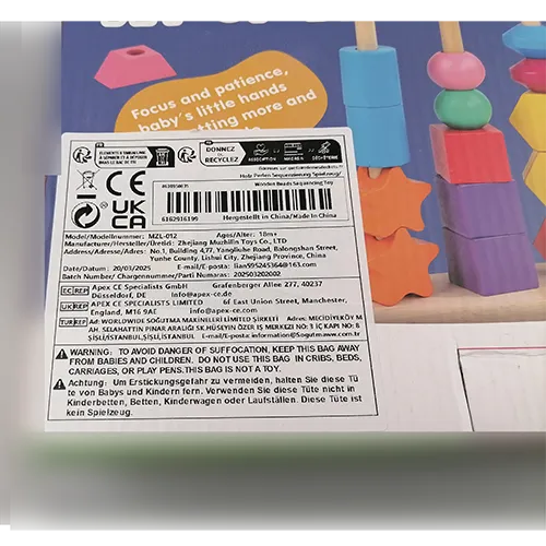 Set de jucării din lemn pentru secvențierea mărgelelor, format din forme colorate din lemn. Produs v&acirc;ndut online, &icirc;n special prin intermediul Temu.