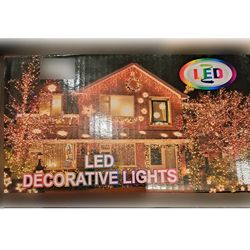 Lanț de iluminat cu lumini LED, destinat utilizării &icirc;n exterior.