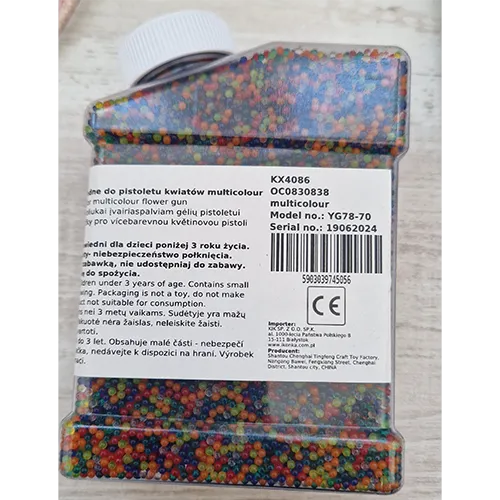 Mărgele de apă multicolore, care cresc atunci c&acirc;nd sunt scufundate &icirc;n apă, destinate utilizării ca gloanțe &icirc;ntr-un pistol.