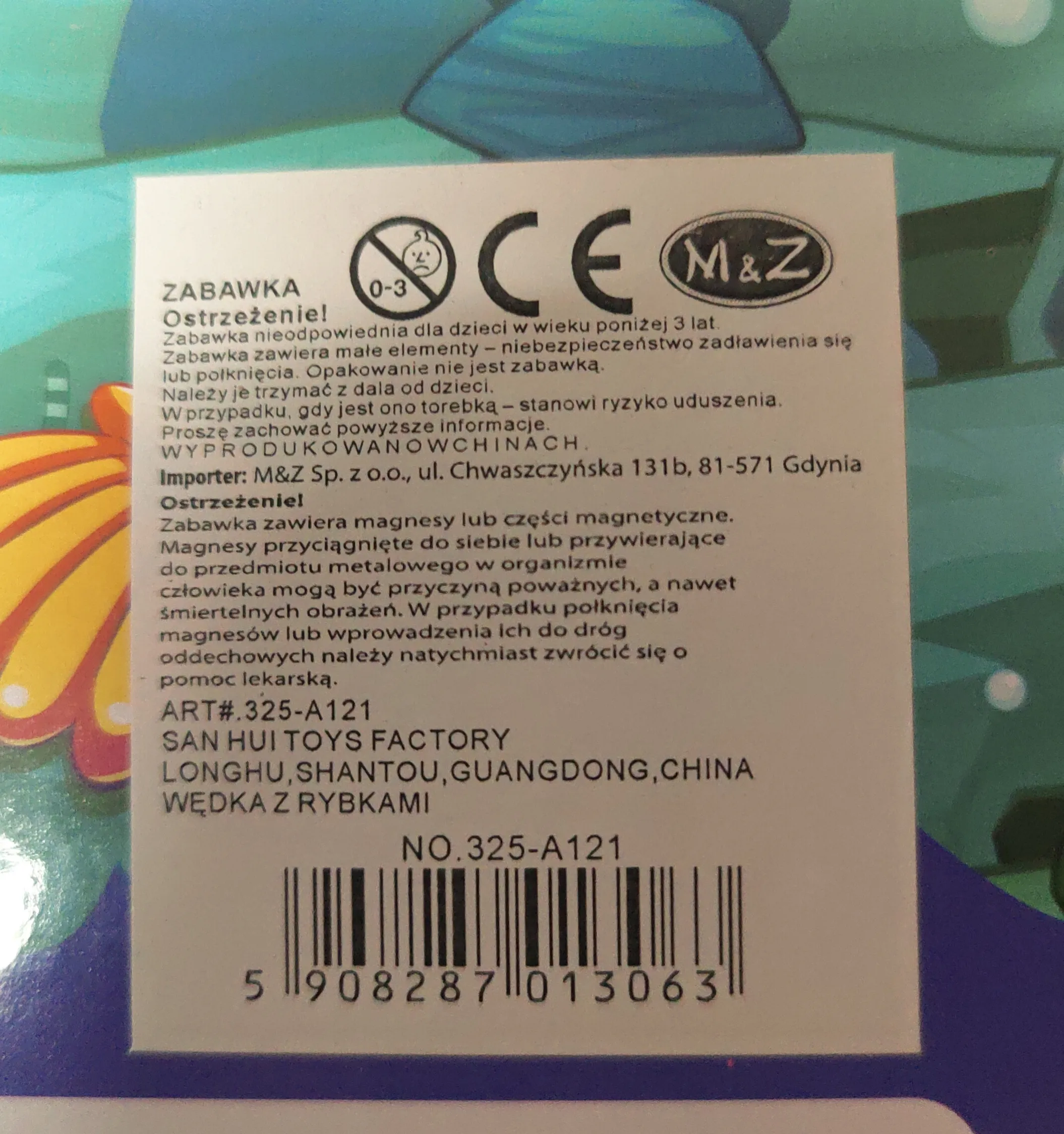 Setul constă dintr-o tijă de pescuit cu un cârlig (element magnetic) atașat la o linie, șase figurine cu componente metalice atașate și o plasă de aterizare din plastic.