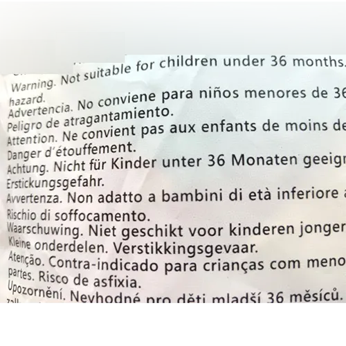 35 de baloane &icirc;n diferite culori.