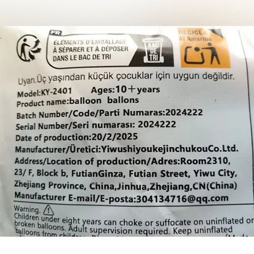 35 de baloane &icirc;n diferite culori.
