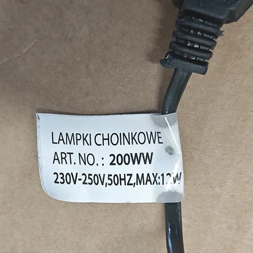 Lanț de iluminat, destinat interconectării, care conține 200 de lămpi cu LED-uri ne&icirc;nlocuibile. Produsul include un dispozitiv pentru schimbarea modurilor de iluminare.