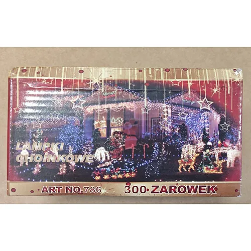 Lanț de iluminat destinat interconectării, care conține 300 de lămpi cu LED-uri ne&icirc;nlocuibile. Produsul include un dispozitiv pentru schimbarea modurilor de iluminare.
