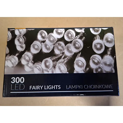 Lanț de iluminat destinat interconectării, care conține 300 de surse de lumină cu LED-uri ne&icirc;nlocuibile. Produsul include un dispozitiv pentru schimbarea modurilor de iluminare.