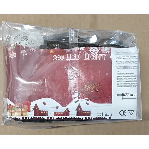 Lanț de iluminat destinat interconectării, care conține 240 de surse de lumină cu LED-uri ne&icirc;nlocuibile. Produsul include un dispozitiv pentru schimbarea modurilor de iluminare.