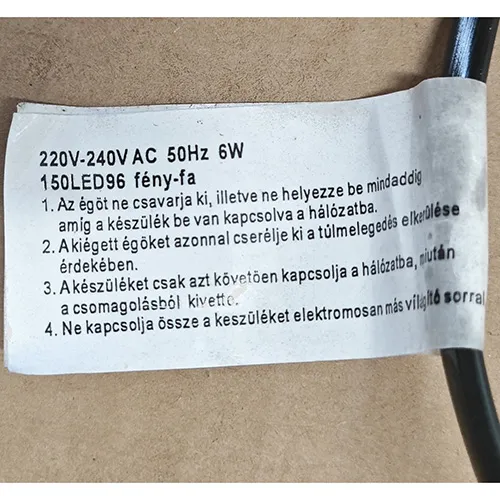 Lanț de iluminat &icirc;n formă de copac cu surse de lumină LED ne&icirc;nlocuibile, cu capace din plastic &icirc;n formă de floare. Produsul include un controler pentru schimbarea modurilor de iluminare.