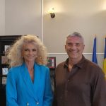 Sorin Mierlea , Președintele InfoCons Protecția Consumatorilor , a participat la o întâlnire de lucru cu doamna Adriana Calcan , Coordonator Național pe teme de protecția mediului, dezvoltare durabilă și ESG