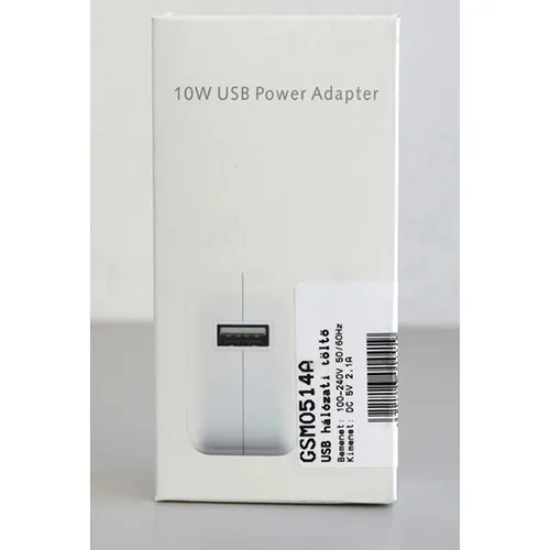 Încărcător de baterie alb cu port USB-A și cablu Micro-USB. Intrări: 100-240V, 50-60Hz. Realizare: 5.1V, 2.1A.