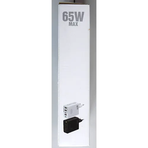 Încărcător de perete de rețea alb integrat cu un conector european, cu 5 porturi de ieșire, etichetate pe interfață ca USB-A1, USB-A2, USB-C1, QC3.0 și PD25W.