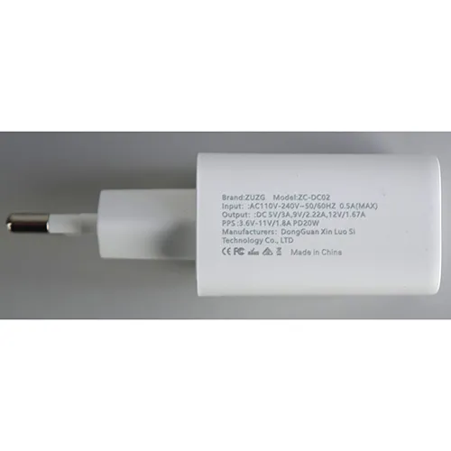 ZUZG - &Icirc;ncărcător USB