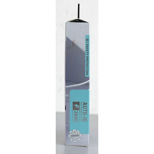 TREQA - &Icirc;ncărcător USB