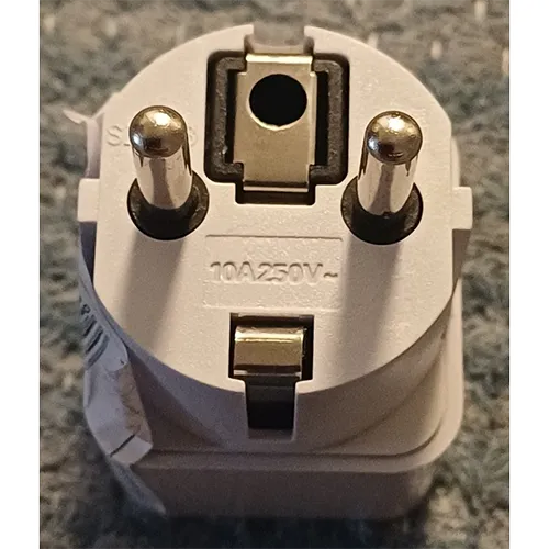 Travel Adapter for EU - Adaptor de călătorie