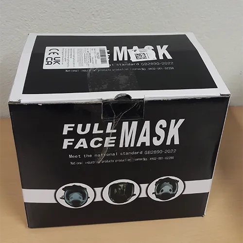 Mască respiratorie, comercializată ca „Mască respiratorie cu față completă cu filtru 6001, mască de praf pentru protecție împotriva particulelor fine, mască de vopsire pentru gaze, vapori, rășină epoxidică, vopsire prin pulverizare, substanțe chimice, șlefuire, lucrări de construcții, industrie”.