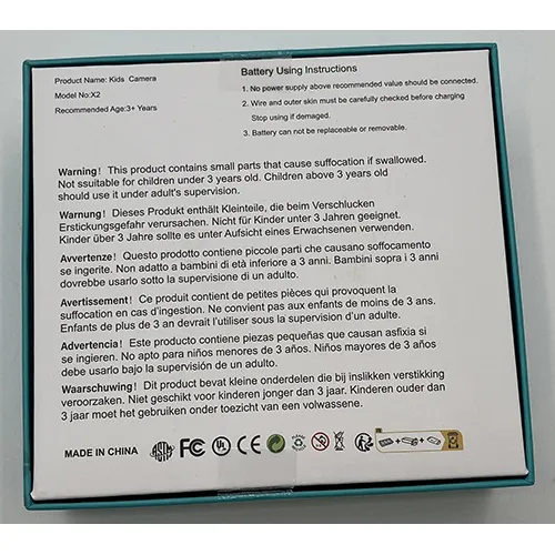 Cameră roz destinată copiilor cu USB alb