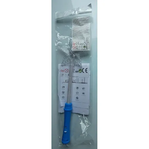 Băț de lumină din plastic transparent albastru cu un buton pentru a porni LED-urile.